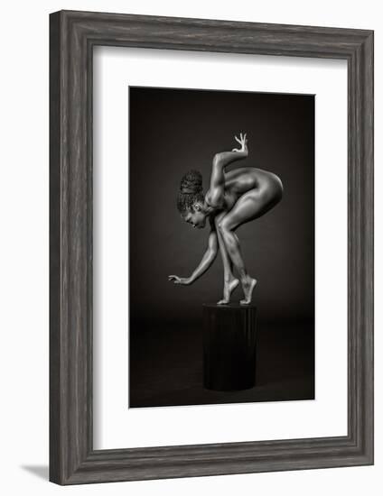 Delicately Poised-Ross Oscar-Framed Photographic Print