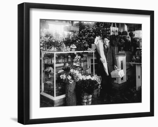 Delivering Bundles of Flowers-Lewis Wickes Hine-Framed Photo