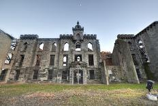 Renwick Smallpox Hospital, Roosevelt Island, New York-demerzel21-Framed Photographic Print