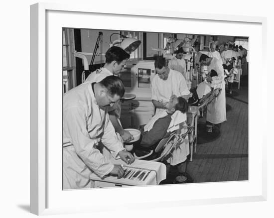 Dentists Working on Soldiers at the Ft. Meade and Walter Reed Dental Hospital-null-Framed Photographic Print