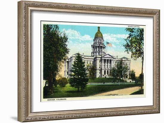 Denver, Colorado - Exterior View of the Capitol Building-Lantern Press-Framed Art Print