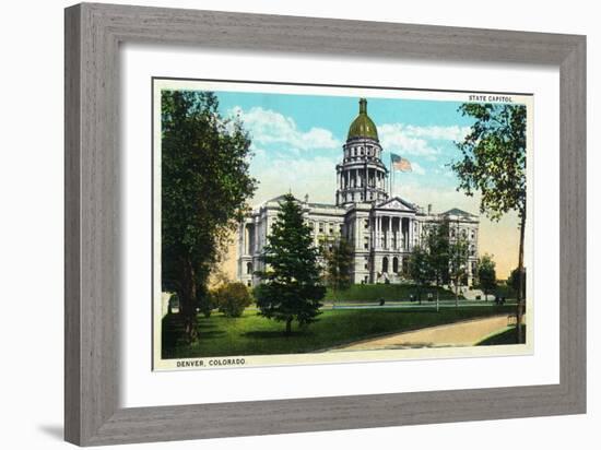 Denver, Colorado - Exterior View of the Capitol Building-Lantern Press-Framed Art Print