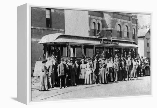 Denver, Colorado - Sightseeing Trolley with Crowd-Lantern Press-Framed Stretched Canvas