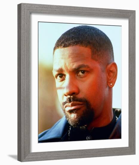 Denzel Washington - Training Day-null-Framed Photo