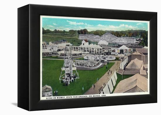 Des Moines, Iowa - State Fair Grounds; Midway Scene-Lantern Press-Framed Stretched Canvas