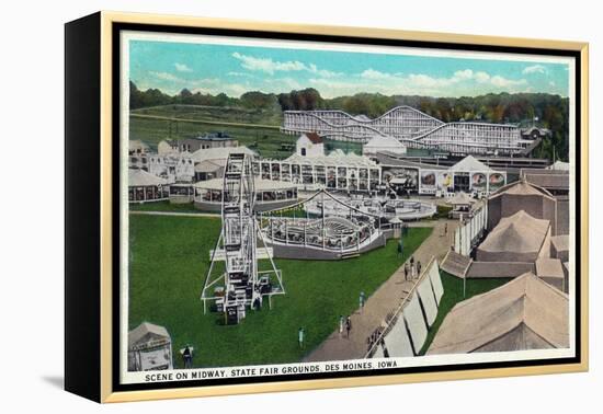 Des Moines, Iowa - State Fair Grounds; Midway Scene-Lantern Press-Framed Stretched Canvas