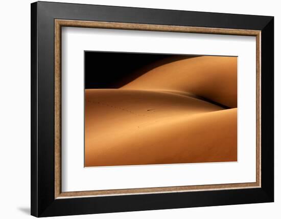 Desert and the Human Torso-null-Framed Premium Giclee Print