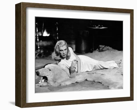 DESERT FURY, Lizabeth Scott, 1947 (b/w photo)-null-Framed Photo