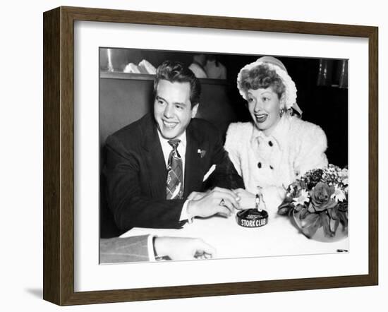 Desi Arnaz and Lucille Ball at the Stork Club, 1947-null-Framed Photo