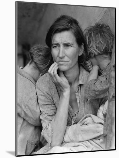 Destitute Pea Pickers in California, Mother of Seven Children, Nipomo, California, 1936-Dorothea Lange-Mounted Photographic Print