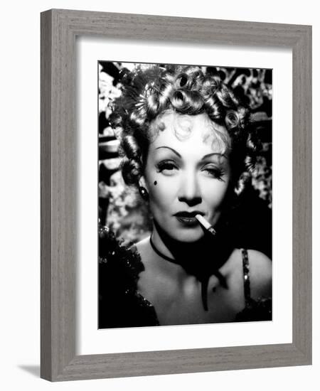 Destry Rides Again, Marlene Dietrich, 1939-null-Framed Photo