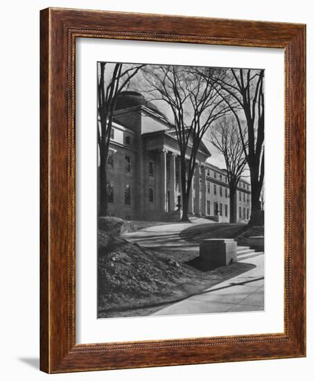 Detail of main facade - Hartford Fire Insurance Building, Hartford, Connecticut, 1922-null-Framed Photographic Print