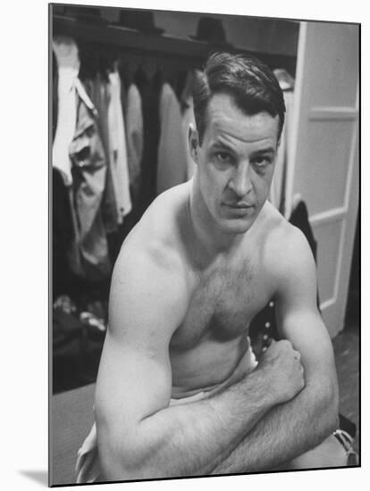 Detroit Red Wings Player Gordie Howe Sitting in the Dressing Room-null-Mounted Premium Photographic Print