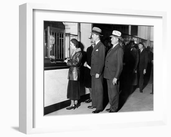 Detroit Workers Line Up at the New Chrysler Emergency Bank at Tellers Window-null-Framed Photo