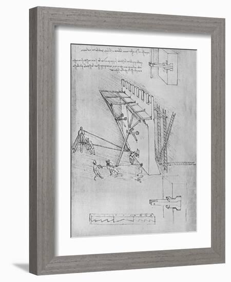 'Device for Repelling Scaling Ladders', c1480 (1945)-Leonardo Da Vinci-Framed Giclee Print