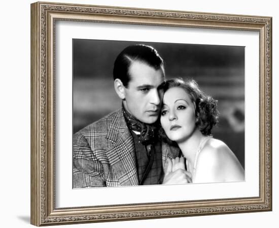 Devil and the deep de MarionGering avec Tallulah Bankhead en 1932-null-Framed Photo