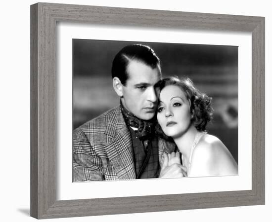 Devil and the deep de MarionGering avec Tallulah Bankhead en 1932-null-Framed Photo