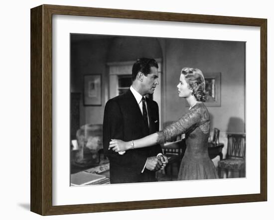 DIAL M FOR MURDER, 1954 directed by ALFRED HITCHCOCK Robert Cummings and Grace Kelly (b/w photo)-null-Framed Photo