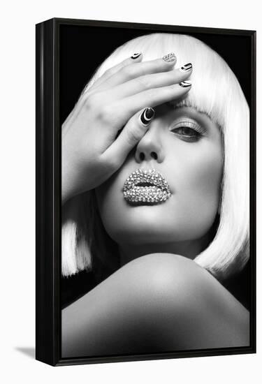 Diamond Lips BW-Design Fabrikken-Framed Premier Image Canvas