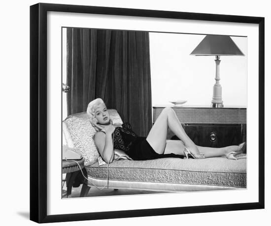 Diana Dors-null-Framed Photo