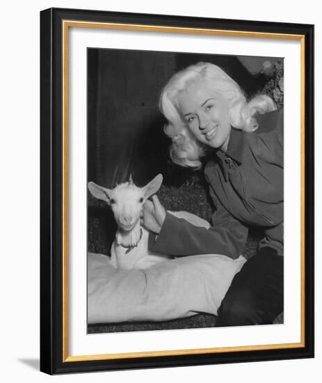 Diana Dors-null-Framed Photo