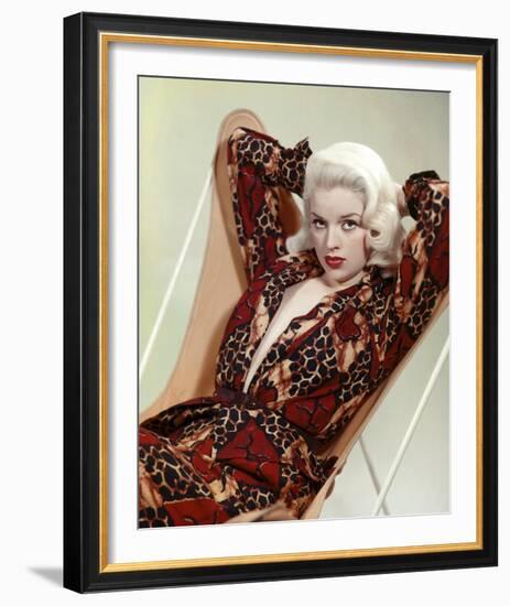 Diana Dors-null-Framed Photo