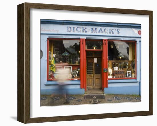 Dick Mack's, Dingle, Dingle Peninsula, County Kerry, Munster, Republic of Ireland-Doug Pearson-Framed Photographic Print