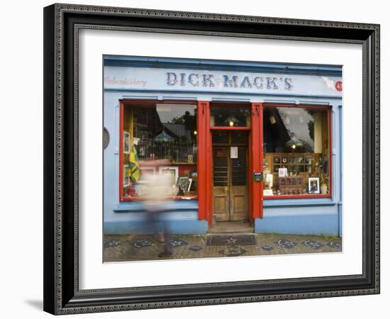 Dick Mack's, Dingle, Dingle Peninsula, County Kerry, Munster, Republic of Ireland-Doug Pearson-Framed Photographic Print