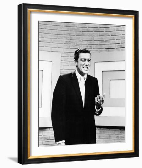 Dick Van Dyke, The Dick Van Dyke Show (1961)-null-Framed Photo