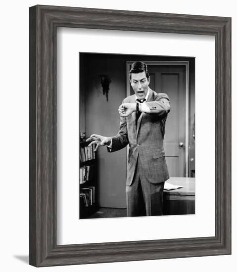 Dick Van Dyke, The Dick Van Dyke Show (1961)-null-Framed Photo