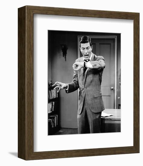 Dick Van Dyke, The Dick Van Dyke Show (1961)-null-Framed Photo