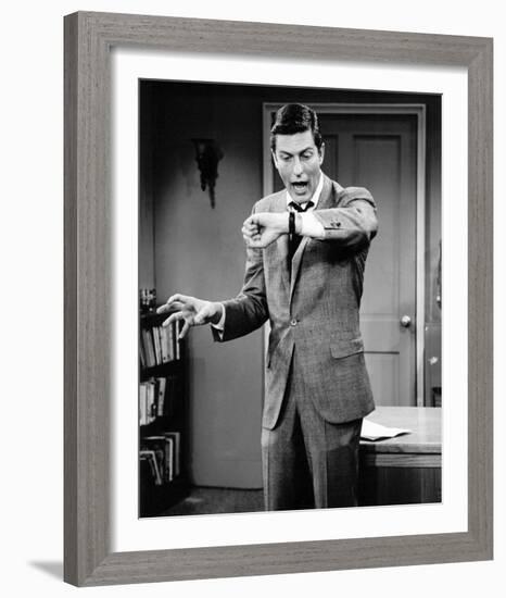 Dick Van Dyke, The Dick Van Dyke Show (1961)-null-Framed Photo