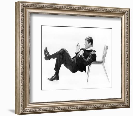 Dick Van Dyke - The Dick Van Dyke Show-null-Framed Photo