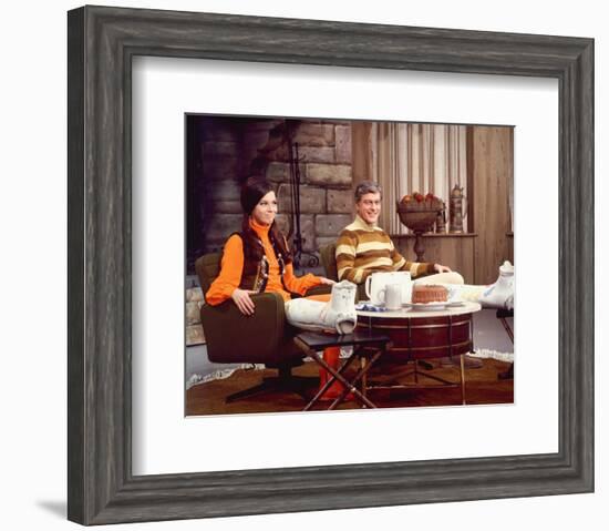 Dick Van Dyke - The New Dick Van Dyke Show-null-Framed Photo