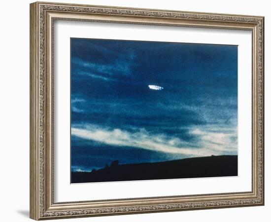 Dickeson UFO-null-Framed Photographic Print