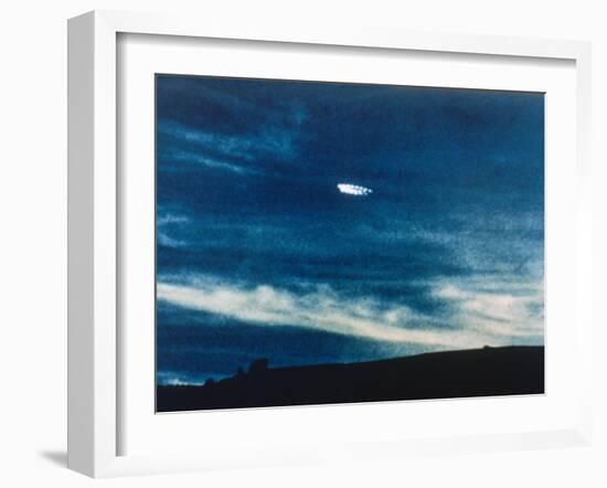 Dickeson UFO-null-Framed Photographic Print