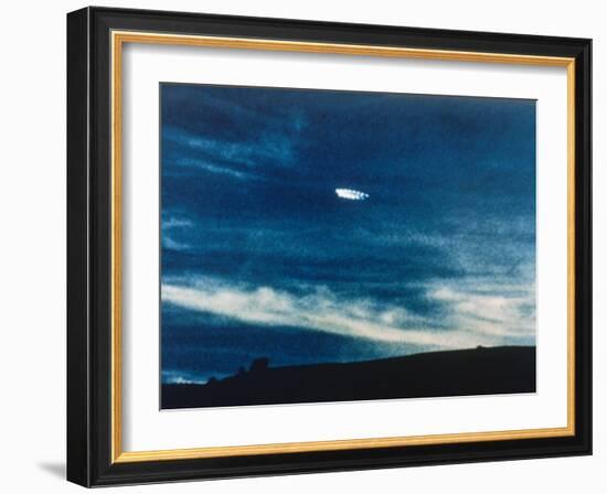 Dickeson UFO-null-Framed Photographic Print