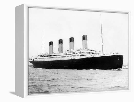 Digitally Restored Photo of RMS Titantic Departing Southampton-null-Framed Premier Image Canvas