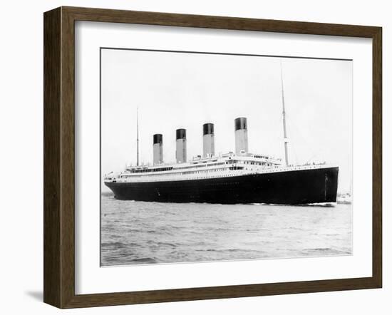 Digitally Restored Photo of RMS Titantic Departing Southampton-null-Framed Premium Photographic Print