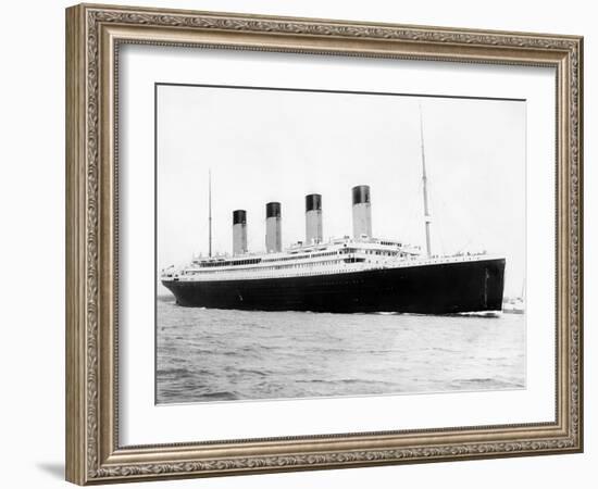 Digitally Restored Photo of RMS Titantic Departing Southampton-null-Framed Photographic Print