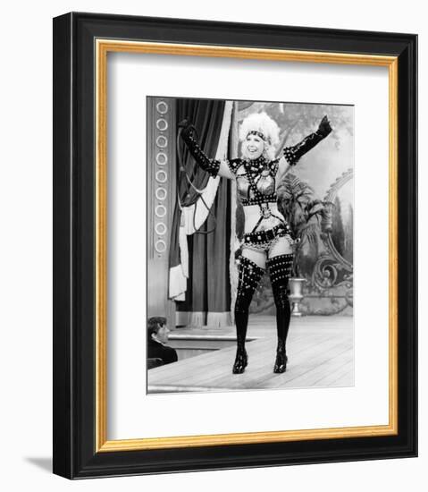 Dinah Shore - Rowan & Martin's Laugh-In-null-Framed Photo