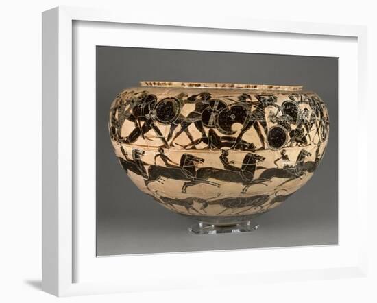 Dinos à figures noires : Héraclès et les Amazones, course de chevaux et frise d'animaux-Tyrrhénien Groupe-Framed Giclee Print