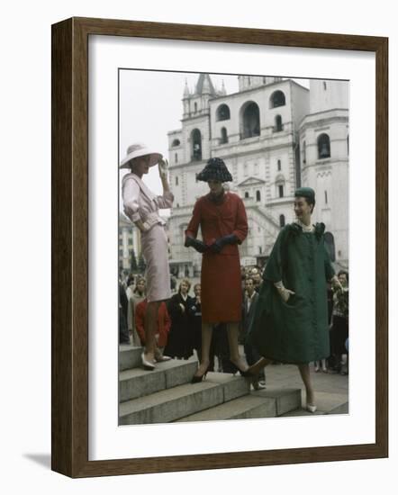 Dior Models in Soviet Union for Officially Sanctioned Fashion Show-null-Framed Photographic Print