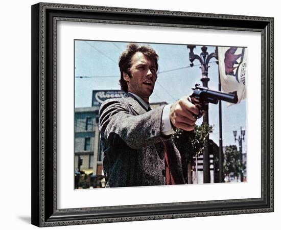 Dirty Harry, Clint Eastwood, 1971-null-Framed Photo