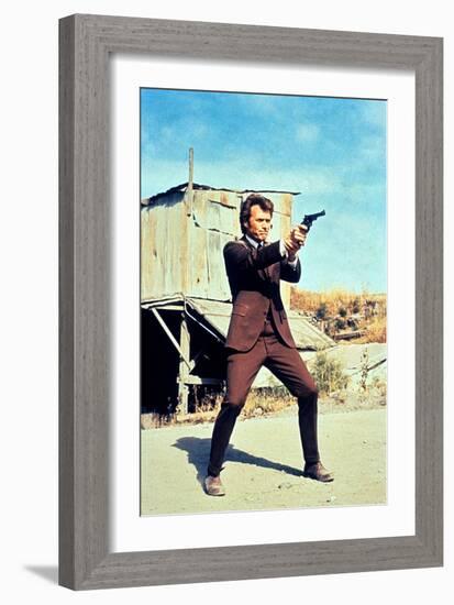Dirty Harry, Clint Eastwood, 1971-null-Framed Premium Photographic Print