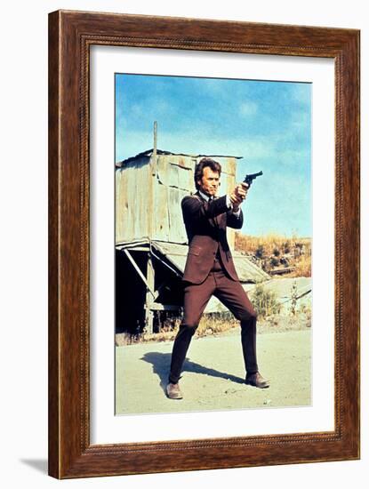 Dirty Harry, Clint Eastwood, 1971-null-Framed Premium Photographic Print