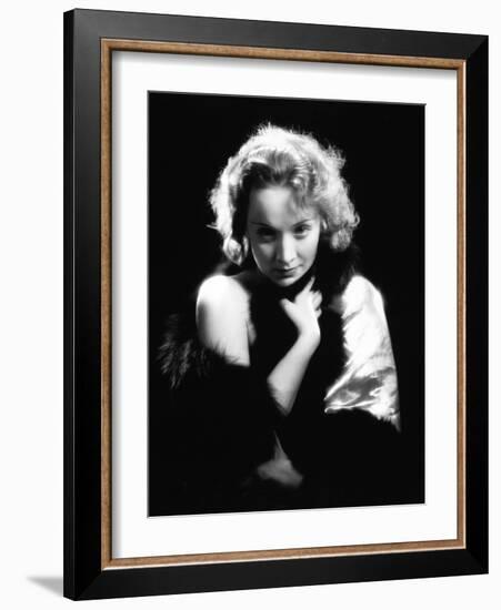 Dishonored, Marlene Dietrich, Directed by Josef Von Sternberg, 1931-null-Framed Photographic Print