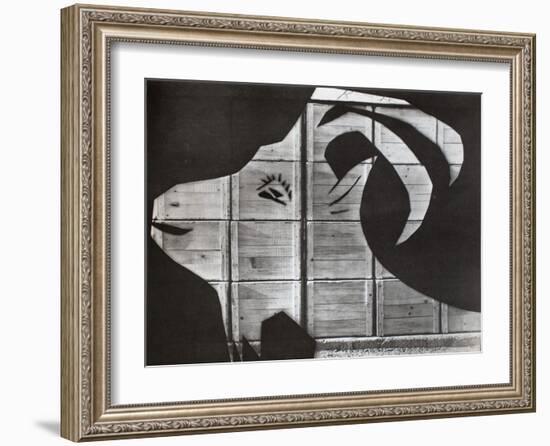 Diurnes - La chèvre à la caisse d'emballage-Picasso & Villers-Framed Collectable Print