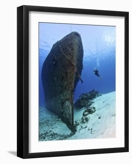 Diver Exploring the Felipe Xicot�Ncatl Shipwreck in Cozumel, Mexico-null-Framed Photographic Print