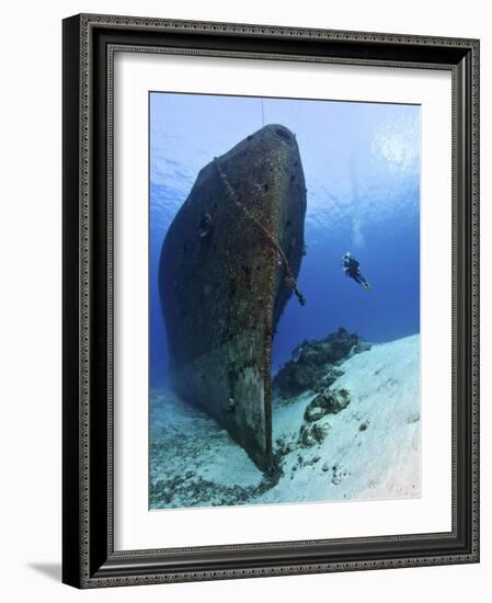 Diver Exploring the Felipe Xicot�Ncatl Shipwreck in Cozumel, Mexico-null-Framed Photographic Print